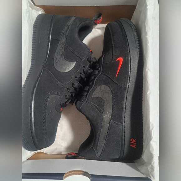 Air Force 1s - Picture 1 of 6